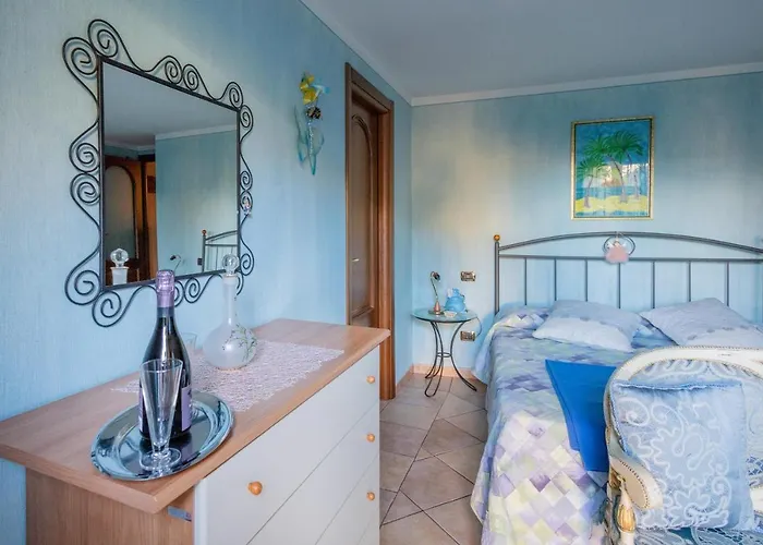 L'angolo Delle Peonie Cannobio